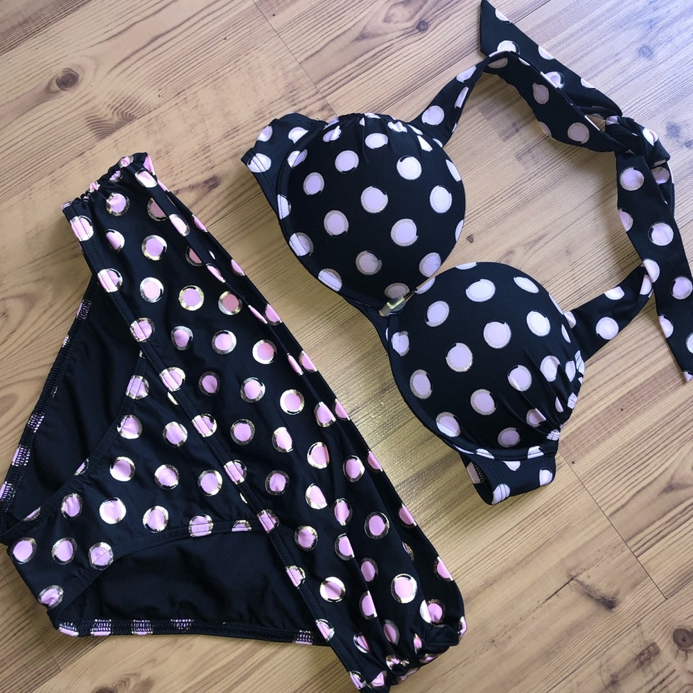 Victoria's Secret Add-2-Cups Miraculous Bombshell Bikini – Black Rose Leopard – Multiple Sizes